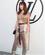 Filename=001.jpg
Filesize=794KiB
Dimensions=2000x3000
Date added=Nov 10, 2022 001.jpg